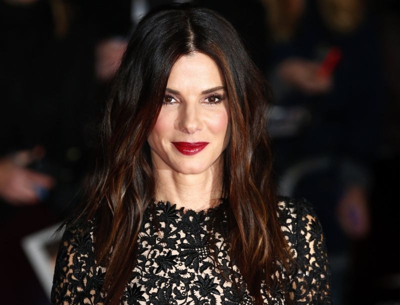 Sandra Bullock: Αναδείχθηκε η ομορφότερη γυναίκα στον κόσμο!