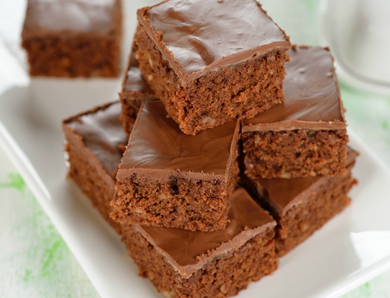 Γλυκιά αμαρτία: Σοκολατένιο κέικ σε τετράγωνα