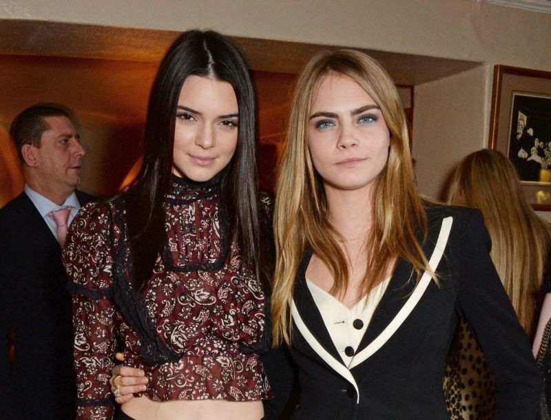 Kendall In, Cara out; Η Jenner προ των πυλών της Chanel