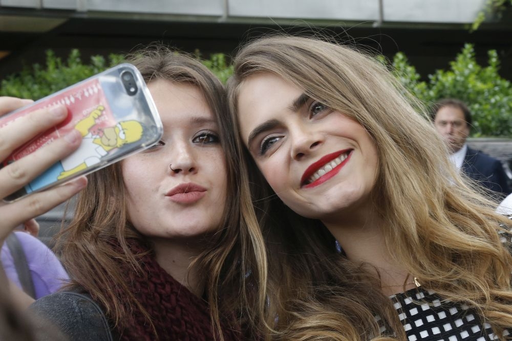 Cara say… cheese!