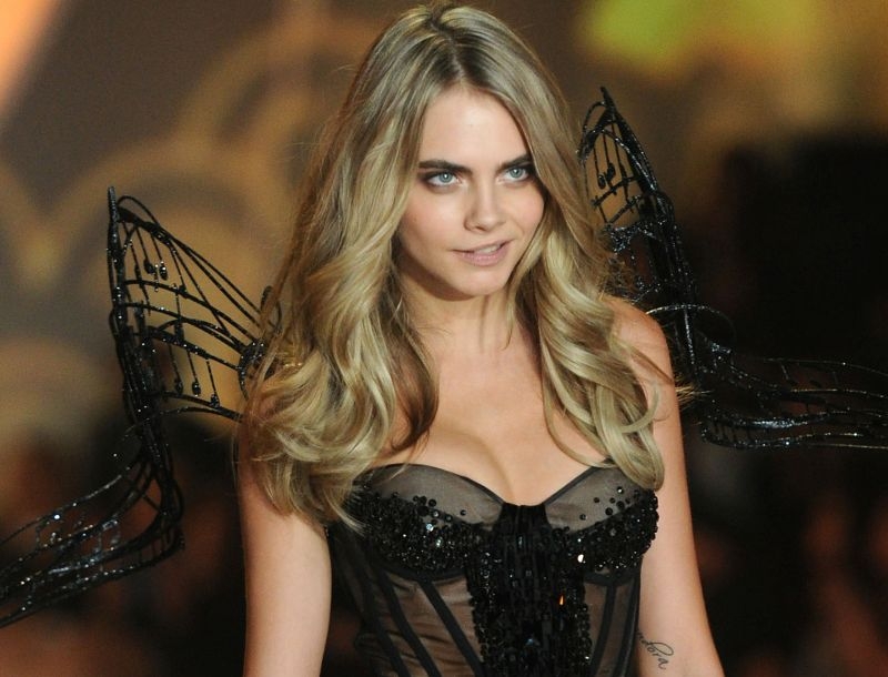 Aπίστευτο και όμως αληθινό: Η Victoria's Secret έκοψε την Cara Delevingne!