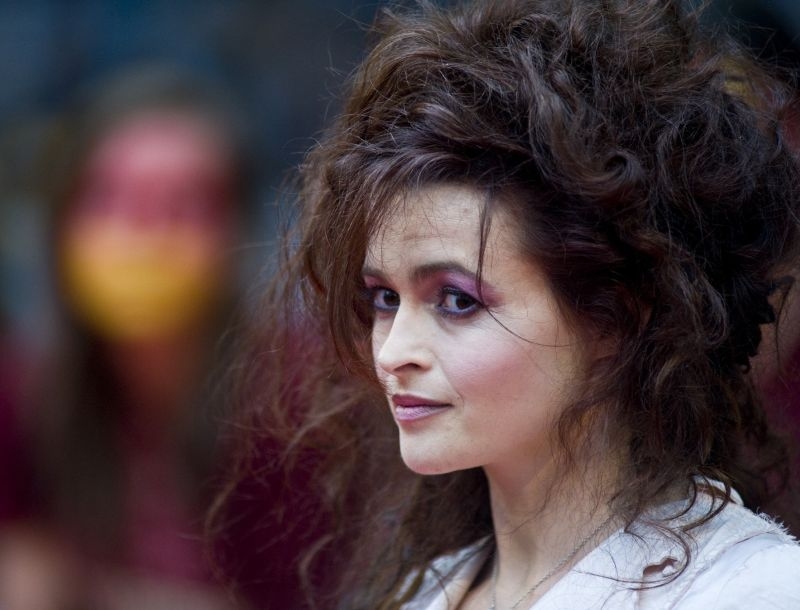 Helena Bonham Carter: Έκανα τα παιδιά μου έξυπνα με Μότσαρτ Helena Bonham Carter: Έκανα τα παιδιά μου έξυπνα με Μότσαρτ
