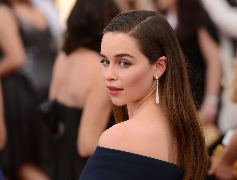 Emilia Clarke: Θέλω να κάνω τρίο με τον Channing Tatum