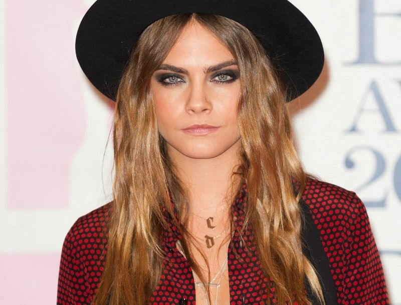 Cara Delevingne: Η βιομηχανία της μόδας είναι απαίσια Cara Delevingne: Η βιομηχανία της μόδας είναι απαίσια