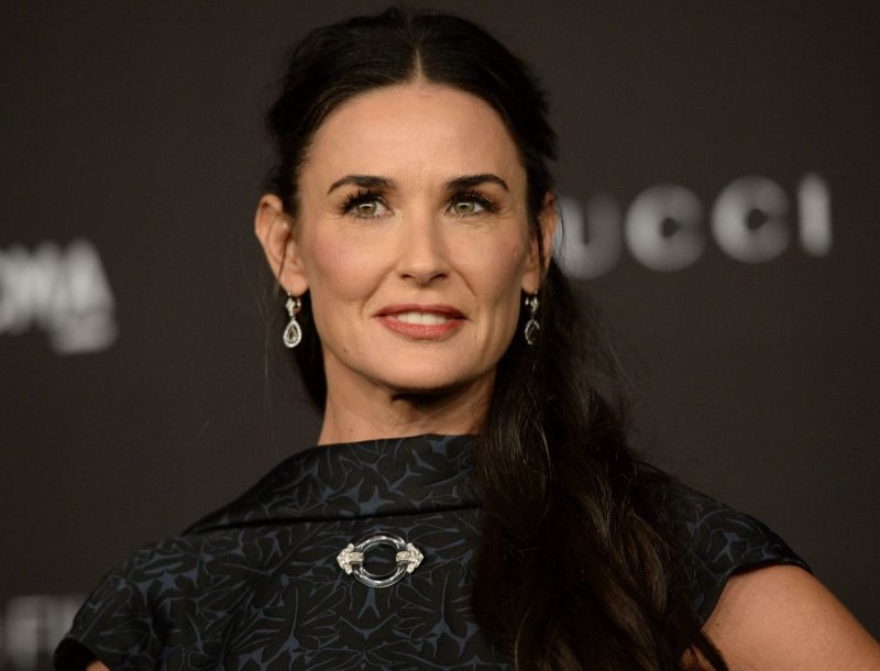 Demi Moore: Θα πληρώσει την κηδεία του νεκρού που βρέθηκε στην πισίνα της