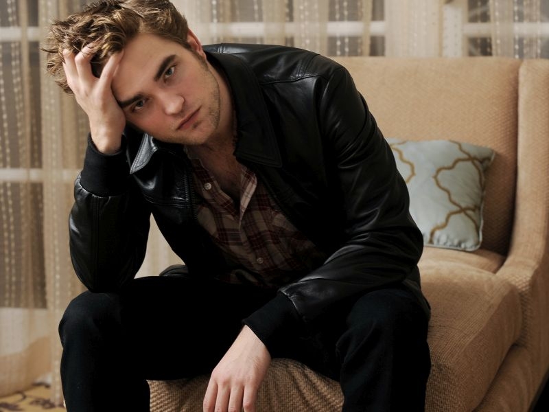 Robert Pattinson : Δεν μπορούσα να πάω για ψώνια εξαιτίας του Twilight