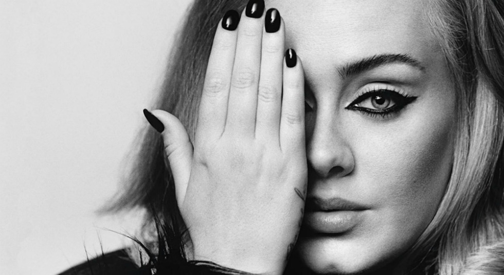 Η Adele είναι η πιο αστεία celebrity! 12 φορές που μας έκανε να γελάσουμε μέχρι δακρύων!