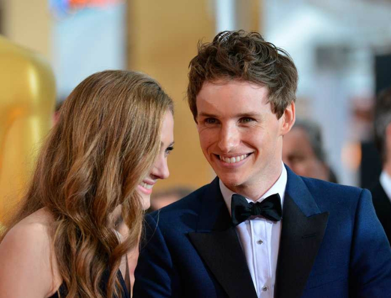 Eddie Redmayne: Δεν φαντάζεσαι τι δουλειά κάνει η γυναίκα του