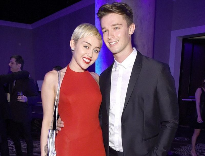 Miley Cyrus: Ήξερε την ερωμένη του Patrick Schwarzenegger!