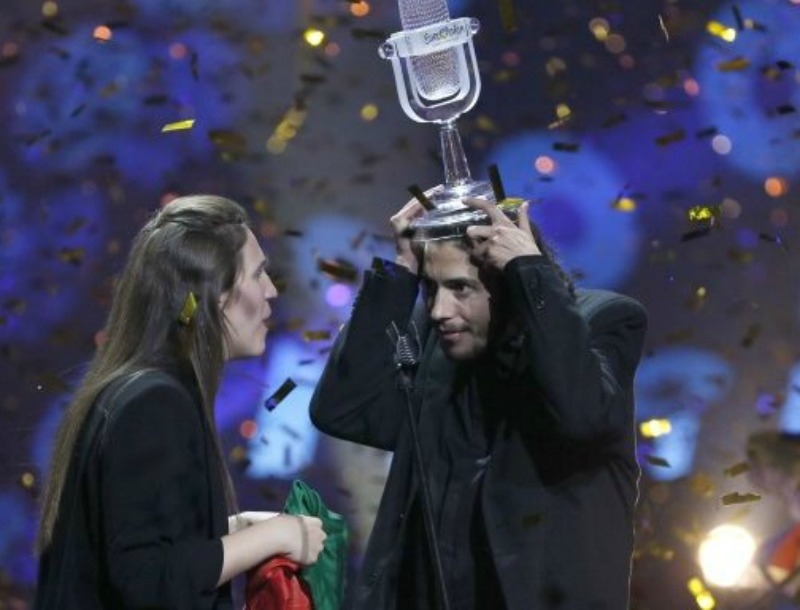 Ο Salvador Sobral ο μεγάλος νικητής της Eurovision Ο Salvador Sobral ο μεγάλος νικητής της Eurovision