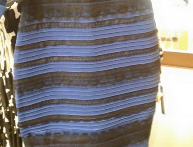 Tι χρώμα είναι τελικά αυτό το φόρεμα: Λευκό ή Μπλε; #TheDress