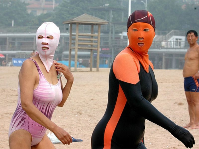 Facekini: Έτσι θα προστατευτείς από τον ήλιο! Lol! 