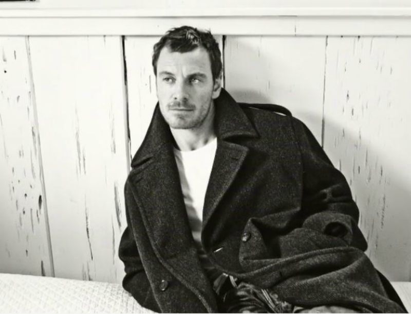 Michael Fassbender: Το video της φωτογράφισης του για το T magazine