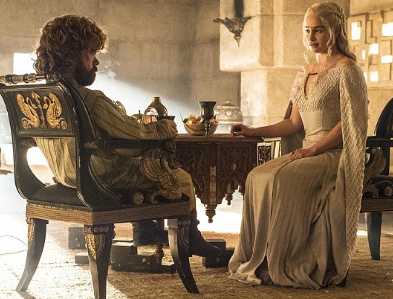 Game of Thrones: O πόλεμος άρχισε κι όλοι έγιναν... ζόμπι! Game of Thrones: O πόλεμος άρχισε κι όλοι έγιναν... ζόμπι!