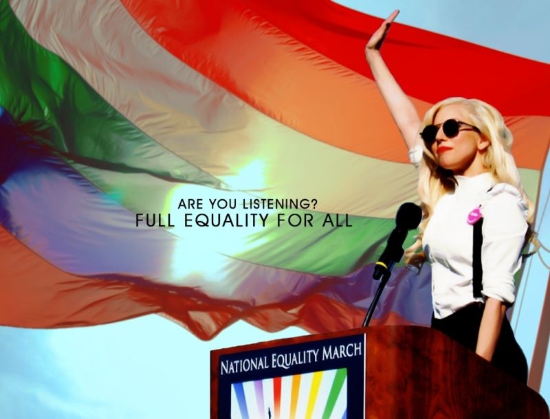 Η Lady Gaga γιόρτασε για τους gay γάμους