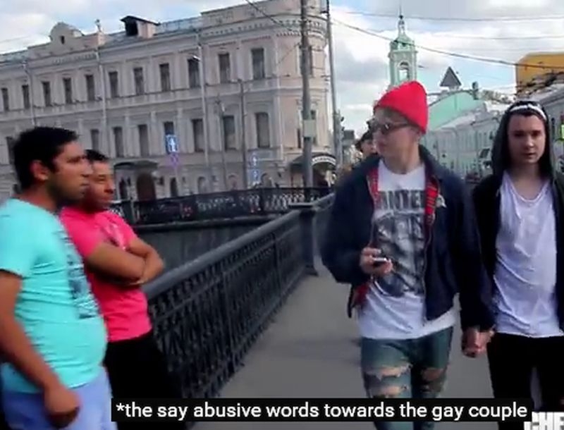 Κοινωνικό πείραμα: Πως αντιδρούν οι Ρώσοι όταν αντικρίζουν ένα gay ζευγάρι;
