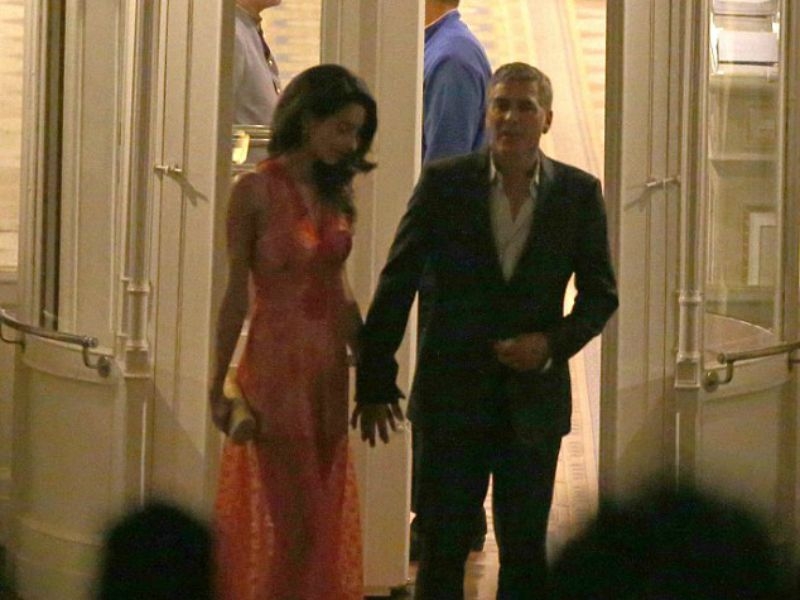 Πόσο ρομαντικό ζευγάρι! George και Amal Clooney σε τρυφερές στιγμές!