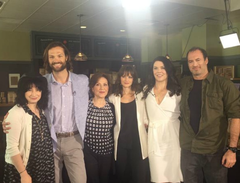 Θα σε πιάσει νοσταλγία! To cast του Gilmore Girls έκανε reunion