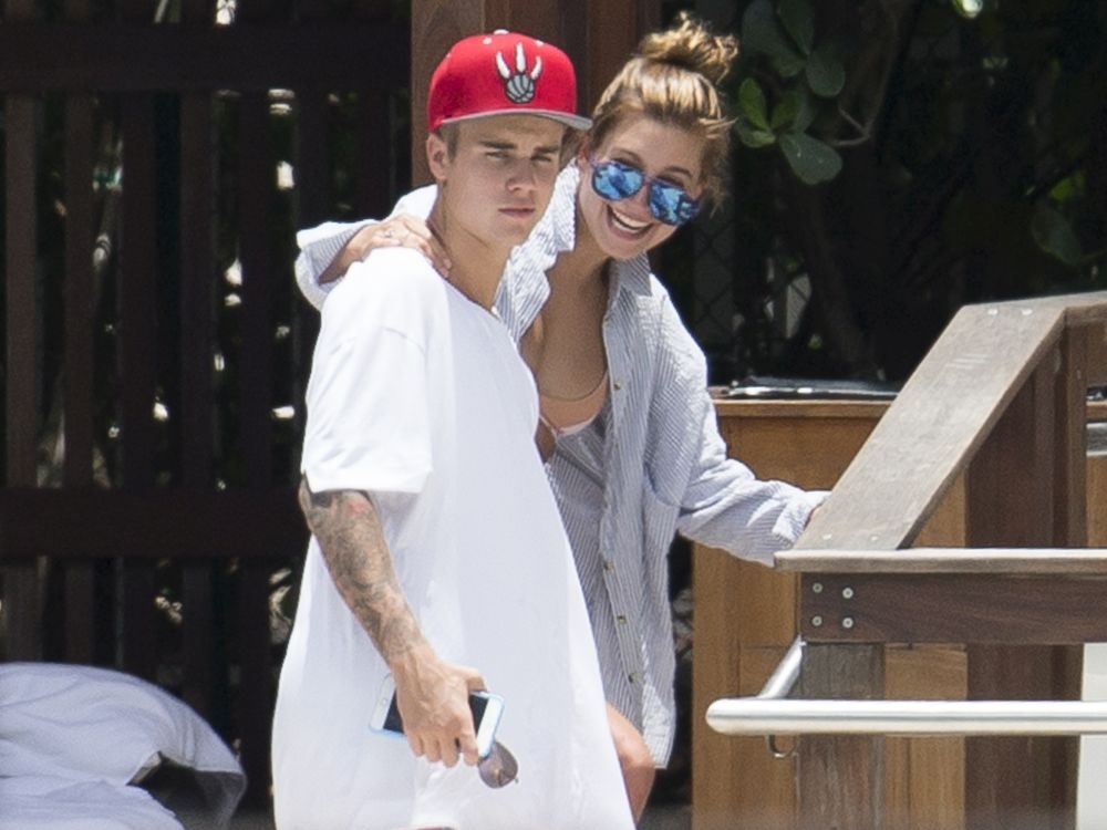 Σας πιάσαμε! Τι τρέχει ανάμεσα στον Justin Bieber και την Hailey Baldwin;