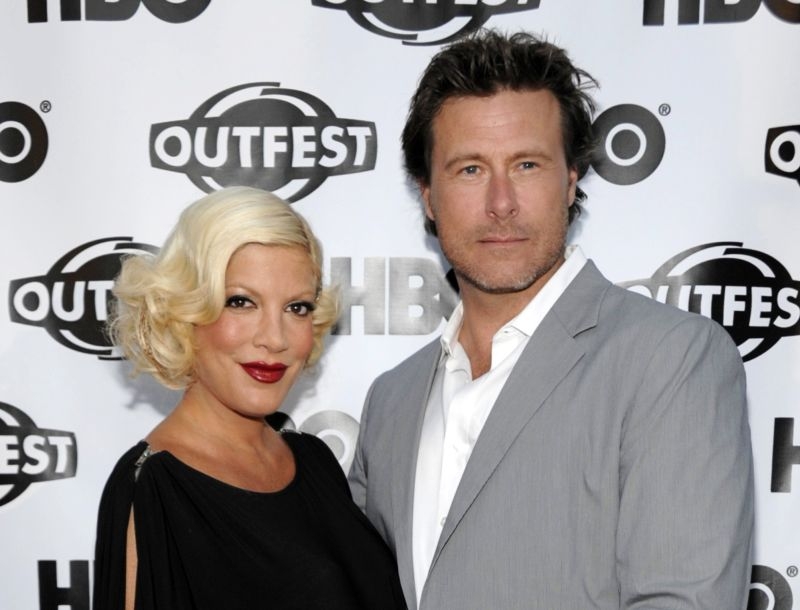 Το πήρε απόφαση: Η Tori Spelling χωρίζει