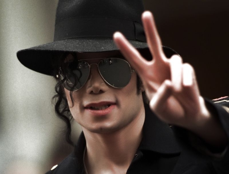 Michael Jackson: Ζει κι αυτή είναι η απόδειξη! Happy Birthday... 