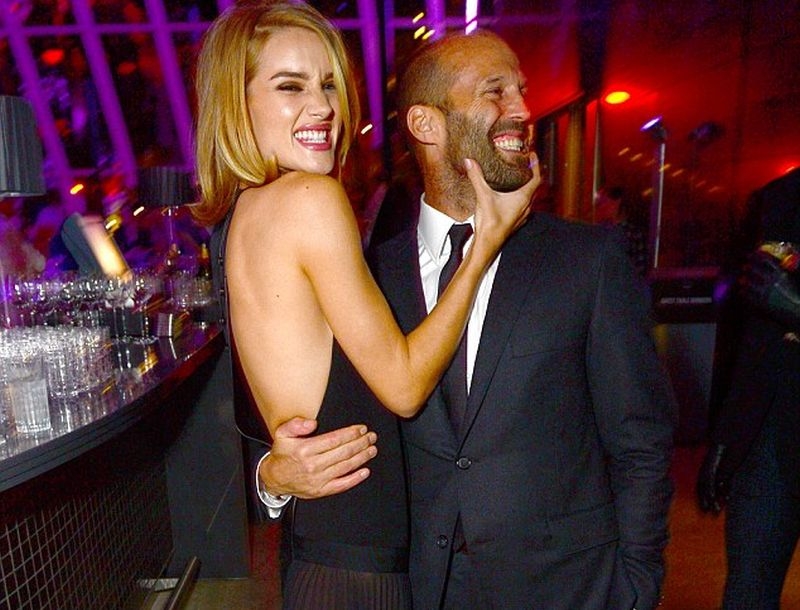 Rosie Huntington- Whiteley: Τα… παιχνιδάκια με τον Jason Statham