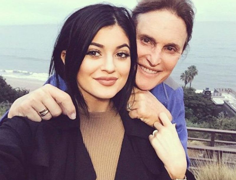 Kylie Jenner: Έπαθε ψυχολογικά από  την αλλαγή φύλου του Bruce;