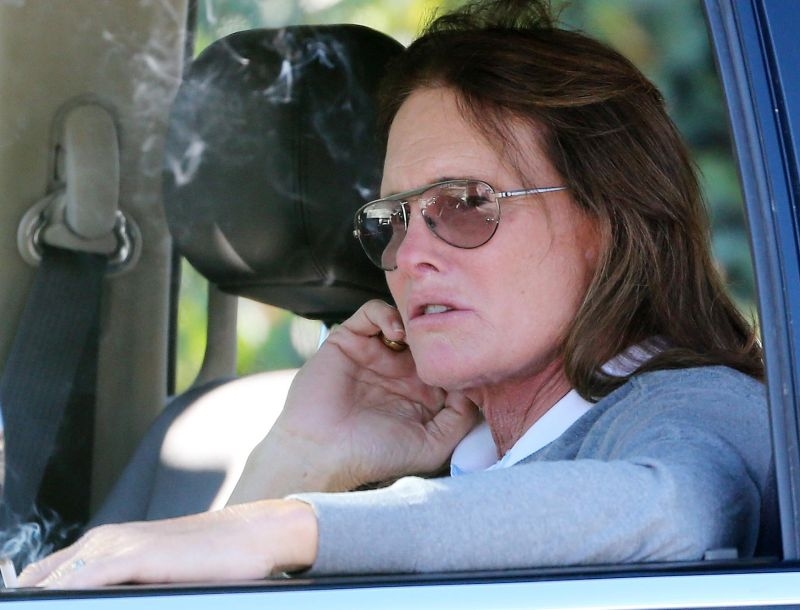 Bruce Jenner: Σύντομα Belinda και… λεσβία!