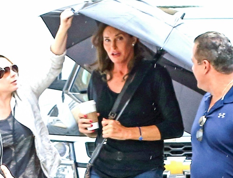 Caitlyn Jenner: Γνώρισε νεαρές trans Caitlyn Jenner: Γνώρισε νεαρές trans