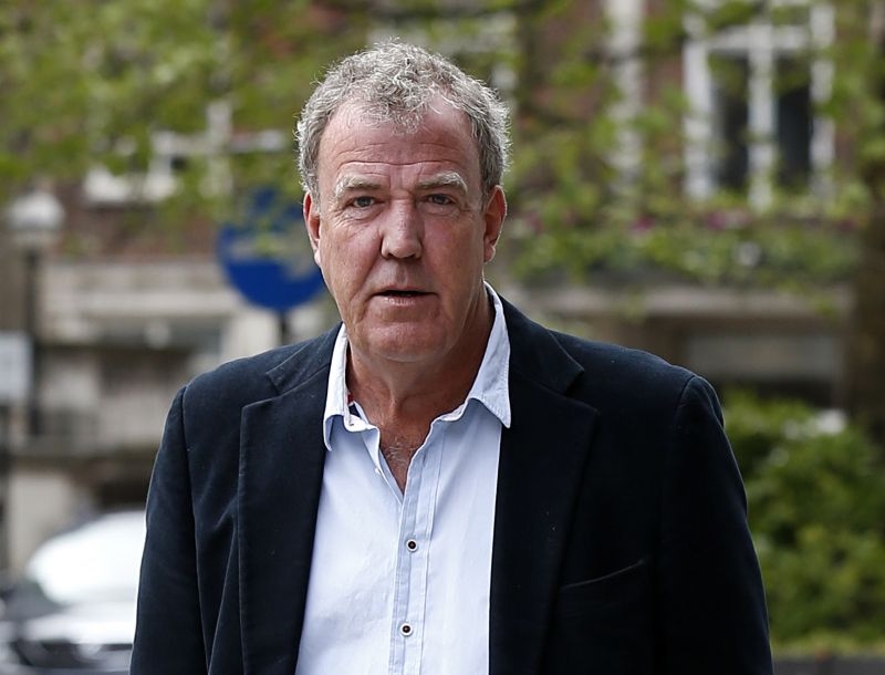Jeremy Clarkson: Οριστικά τέλος από το BBC και το Top Gear Jeremy Clarkson: Οριστικά τέλος από το BBC και το Top Gear