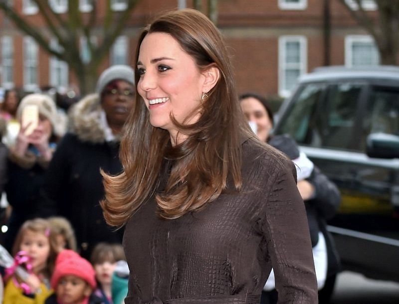 Κάντο όπως η βασίλισσα: H Kate Middleton με φουστάνι 66 ευρώ