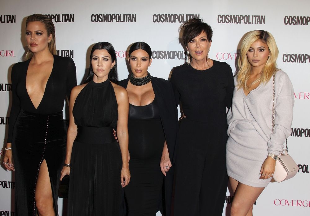 Όταν οι Kardashians κατέκτησαν και το κόκκινο χαλί…