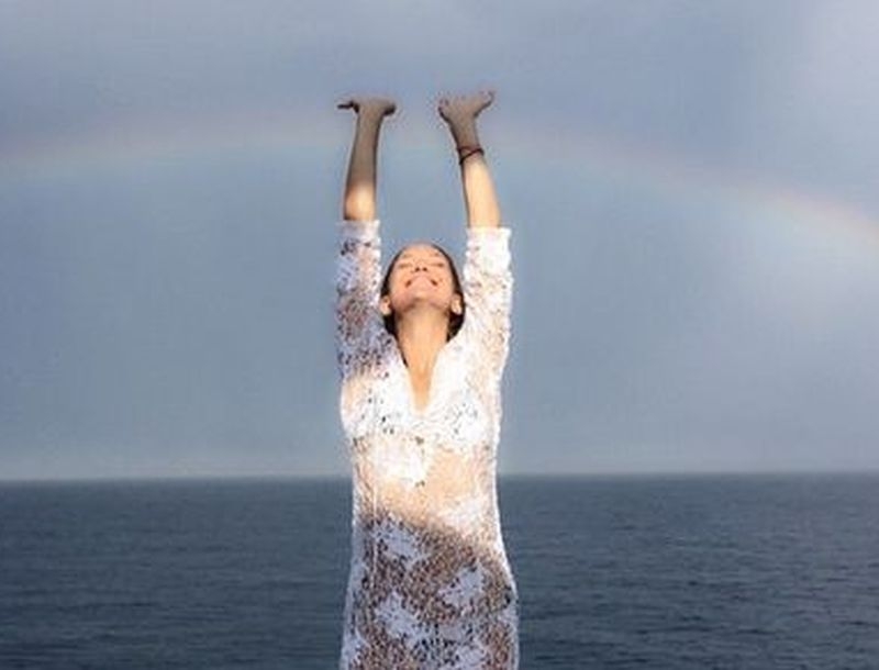 Kate Hudson: Απόλαυσε την βροχή στην Σκιάθο!