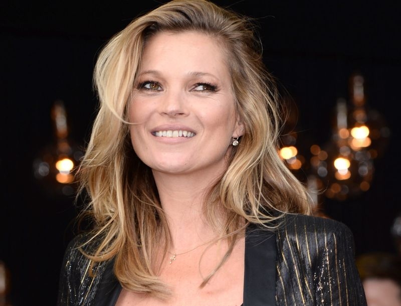 Kate Moss: Την κατέβασαν από το αεροπλάνο με συνοδεία αστυνομίας!