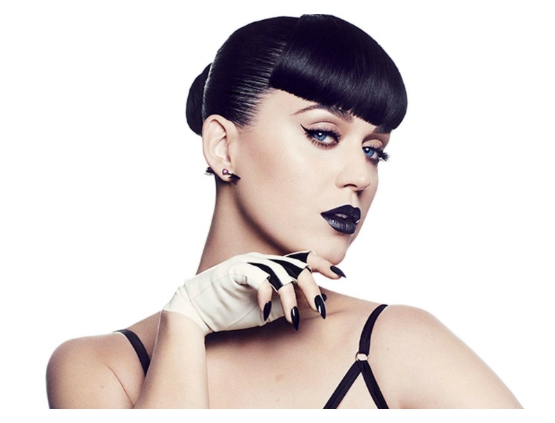 Katy Perry: Kάνει δική της σειρά καλλυντικών σε συνεργασία με την Covergirl