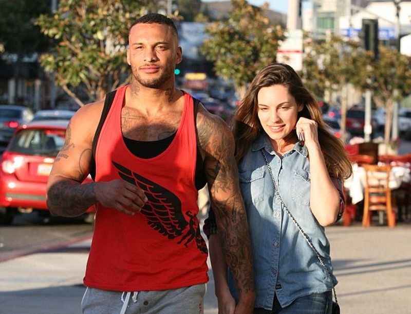 Kelly Brook: Βρίζει τις νυν του πρώην της! Και εκείνος το δημοσιοποιεί