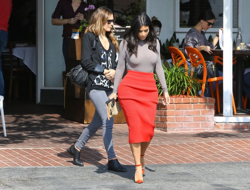 Η Κim Kardashian είναι φανατική του waist training