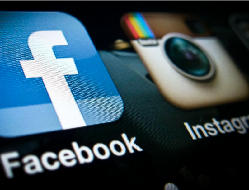 Πανικός στο Internet! Έπεσαν Facebook και Instagram Πανικός στο Internet! Έπεσαν Facebook και Instagram