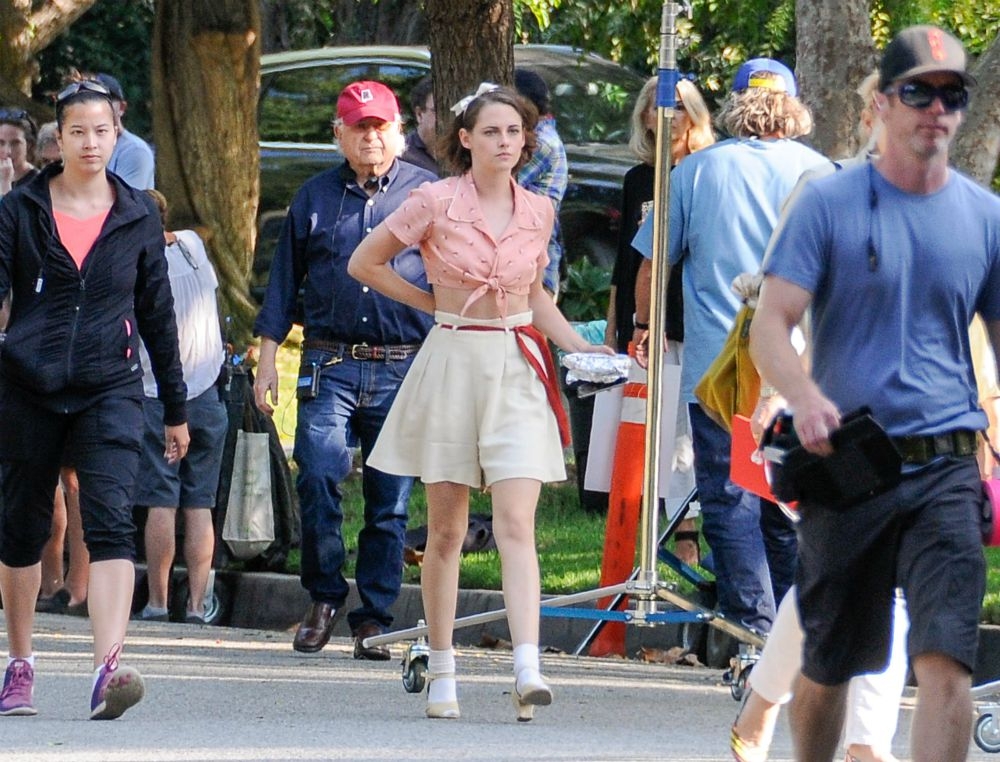 Η Kristen Stewart έγινε retro fashionista για χάρη του Woody Allen