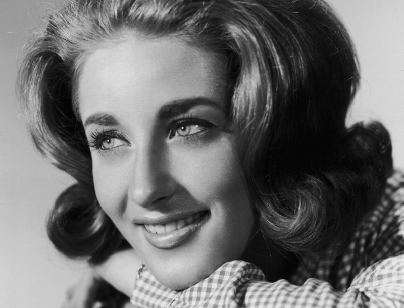 Lesley Gore: Πέθανε η τραγουδίστρια του θρυλικού "Ιt's my party"