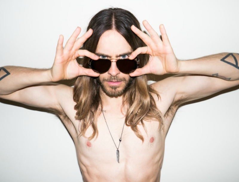 Jared Leto: 10 λόγοι για τους οποίους έχει (ακόμα) όλο το πακέτο του τέλειου άντρα