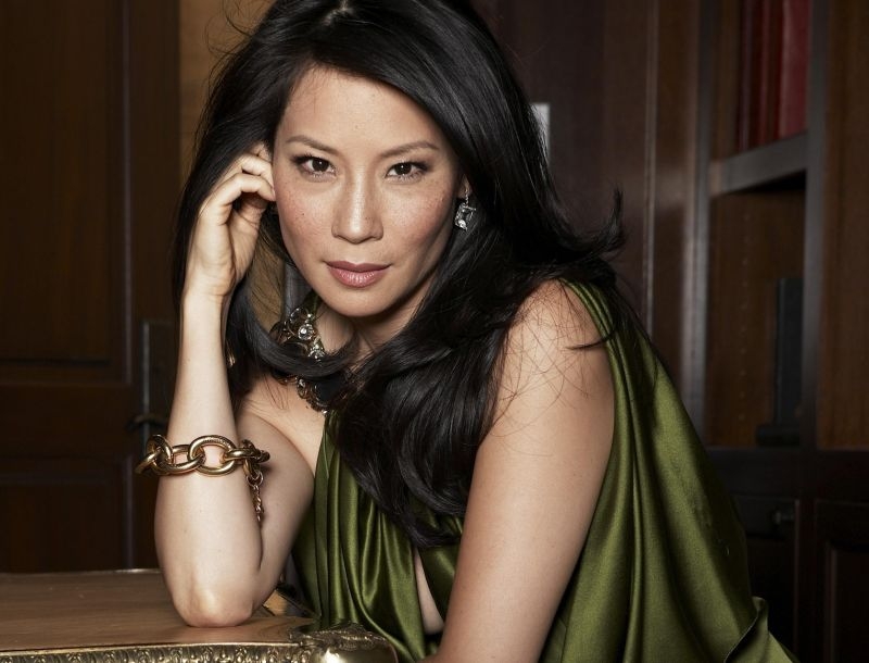 Lucy Liu: Έγινε για πρώτη φορά μητέρα στα 46 της - Δες τον γιο της