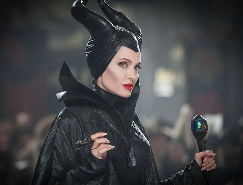 Angelina Jolie: Eπιστρέφει στο Maleficent