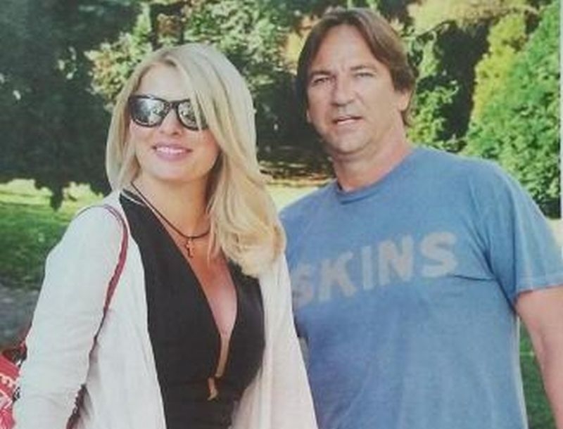 Ελένη Μενεγάκη: Ανακαίνιση ή μετακόμιση με τον Μάκη Ελένη Μενεγάκη: Ανακαίνιση ή μετακόμιση με τον Μάκη