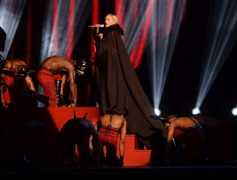 Madonna: Απίστευτο τρολάρισμα για την τούμπα της στα BRIT Awards