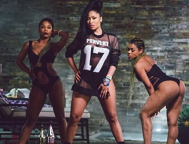 Nicki Minaj: Το μήνυμα στο t-shirt της κατά του Tyga