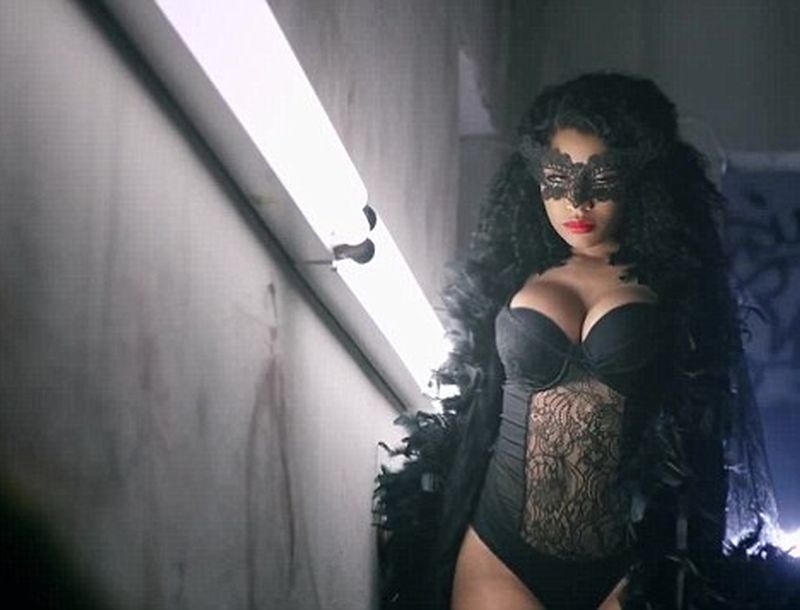 Hot video: H Nicki Minaj σε ρόλο dominatrix  στο νέο της clip