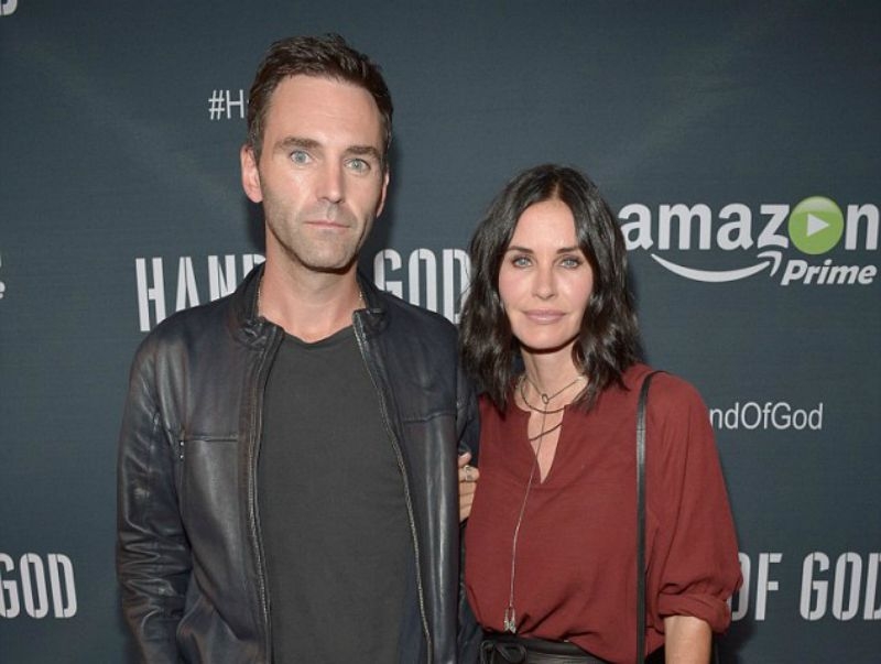 Courteney Cox τι έπαθες; Όλοι λένε πως έκανες πλαστική! 