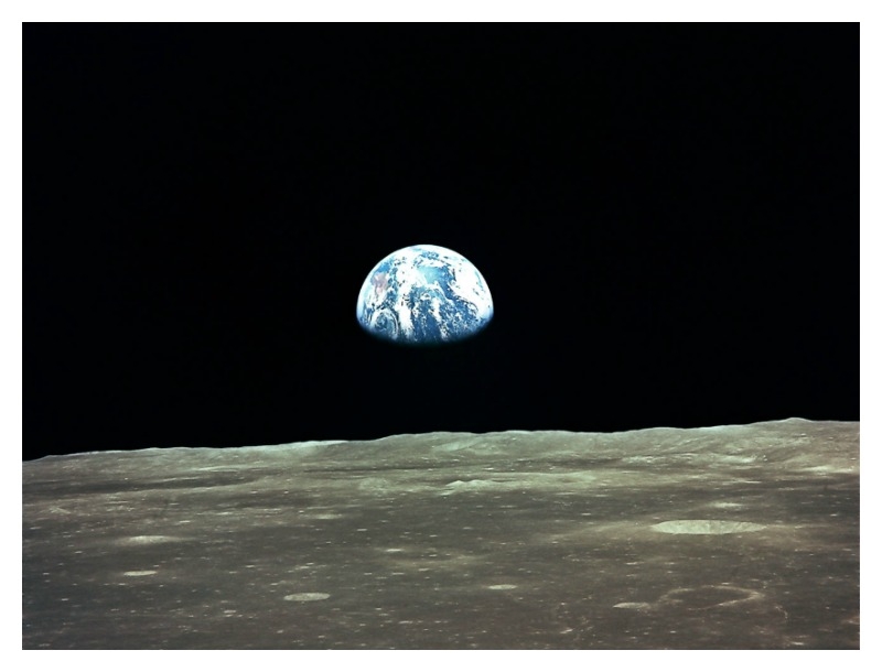 Apollo 8: Ντοκουμέντο για εξωγήινους στο φεγγάρι 48 χρόνια μετά; Η creepy είδηση της ημέρας