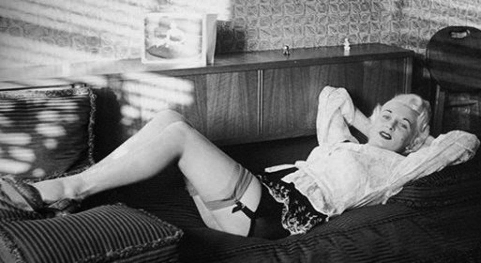 Ruth Ellis: Αυτή είναι η ιστορία της τελευταίας γυναίκας που απαγχονίστηκε στην Αγγλία Ruth Ellis: Αυτή είναι η ιστορία της τελευταίας γυναίκας που απαγχονίστηκε στην Αγγλία